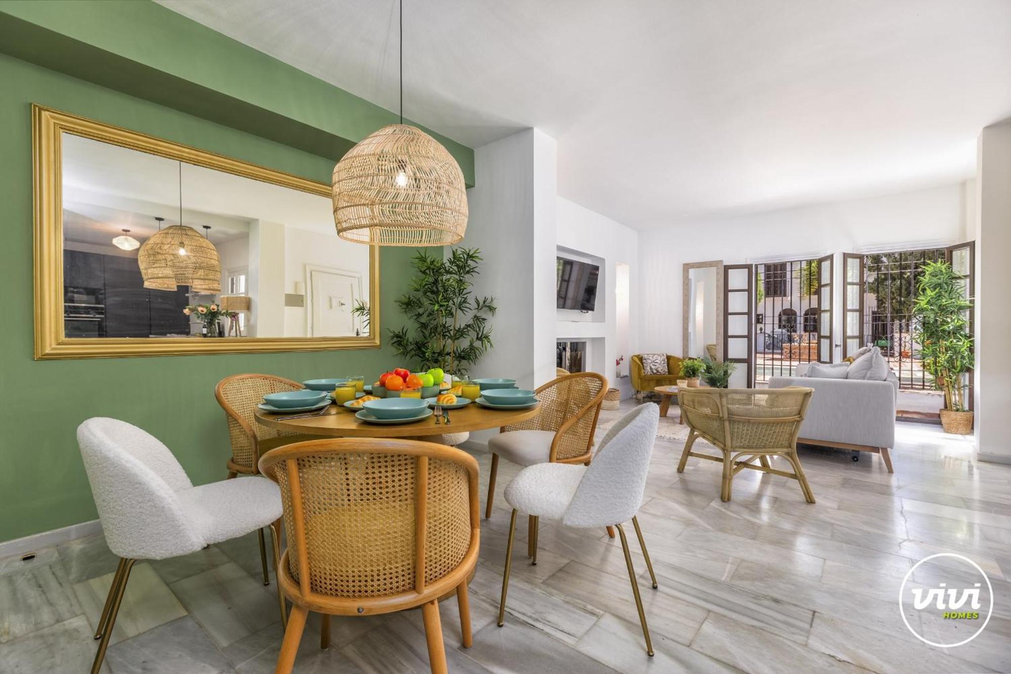 Vivi Homes - Casa Nobu Pool, Garden, Patio & *
