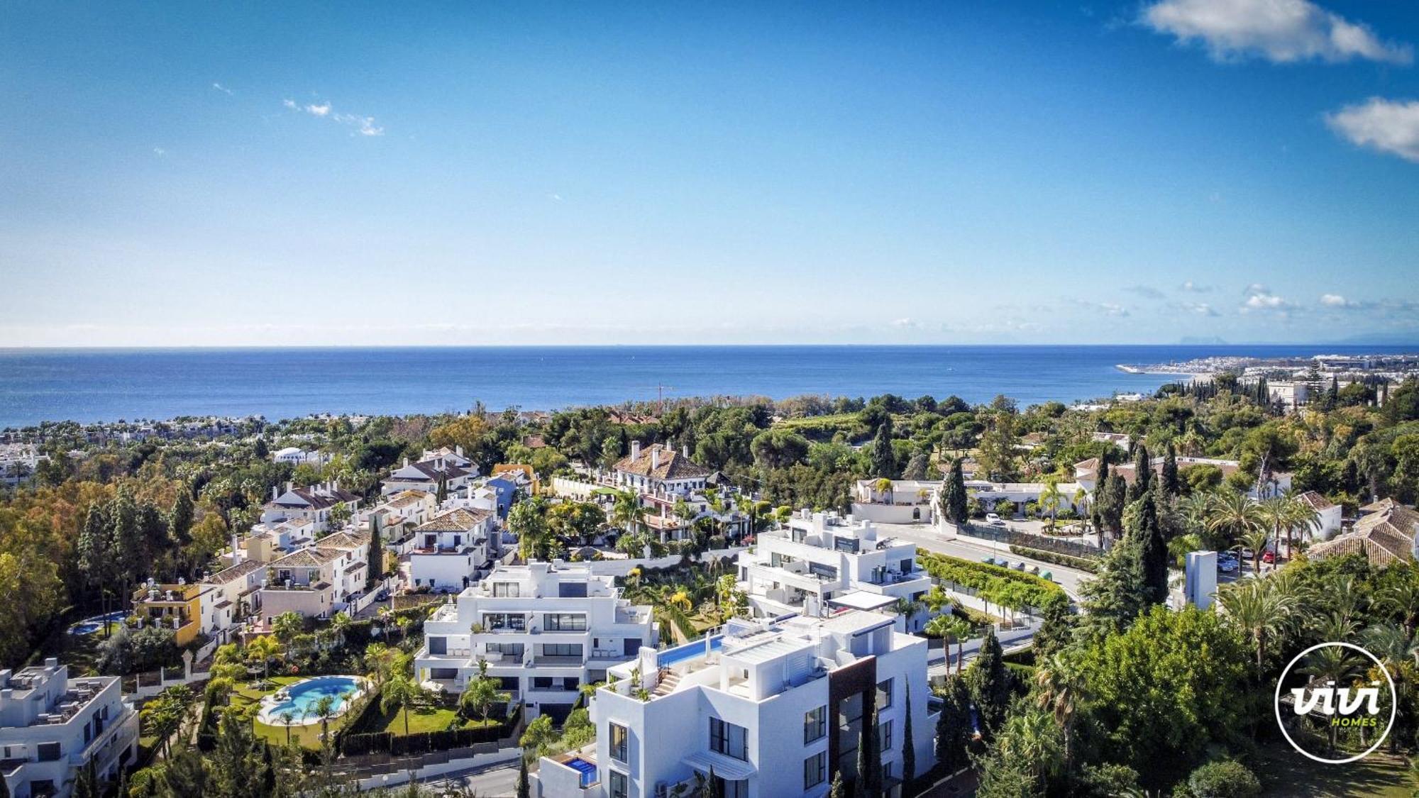 Vivi Homes - Casa Nobu Pool, Garden, Patio &