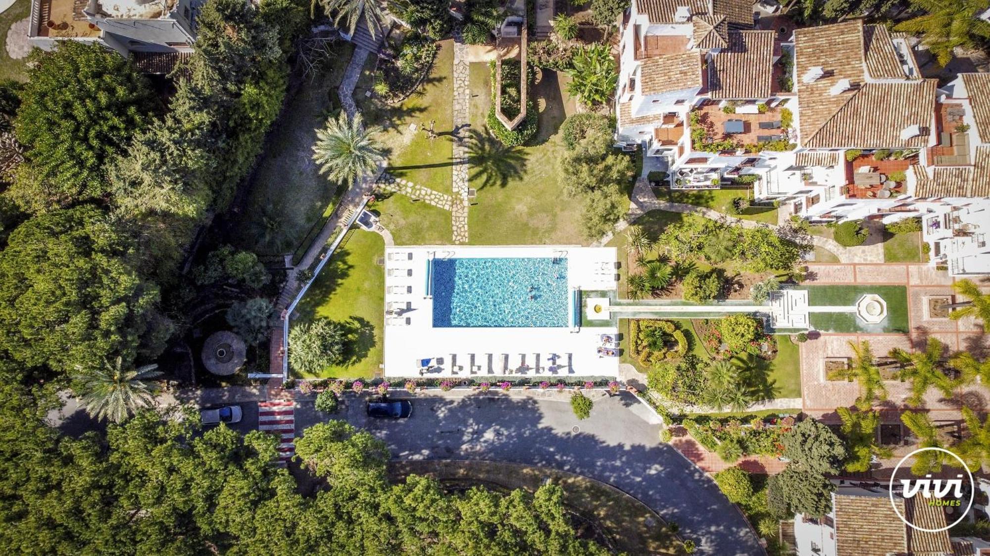 Vivi Homes - Casa Nobu Pool, Garden, Patio & Apartamento