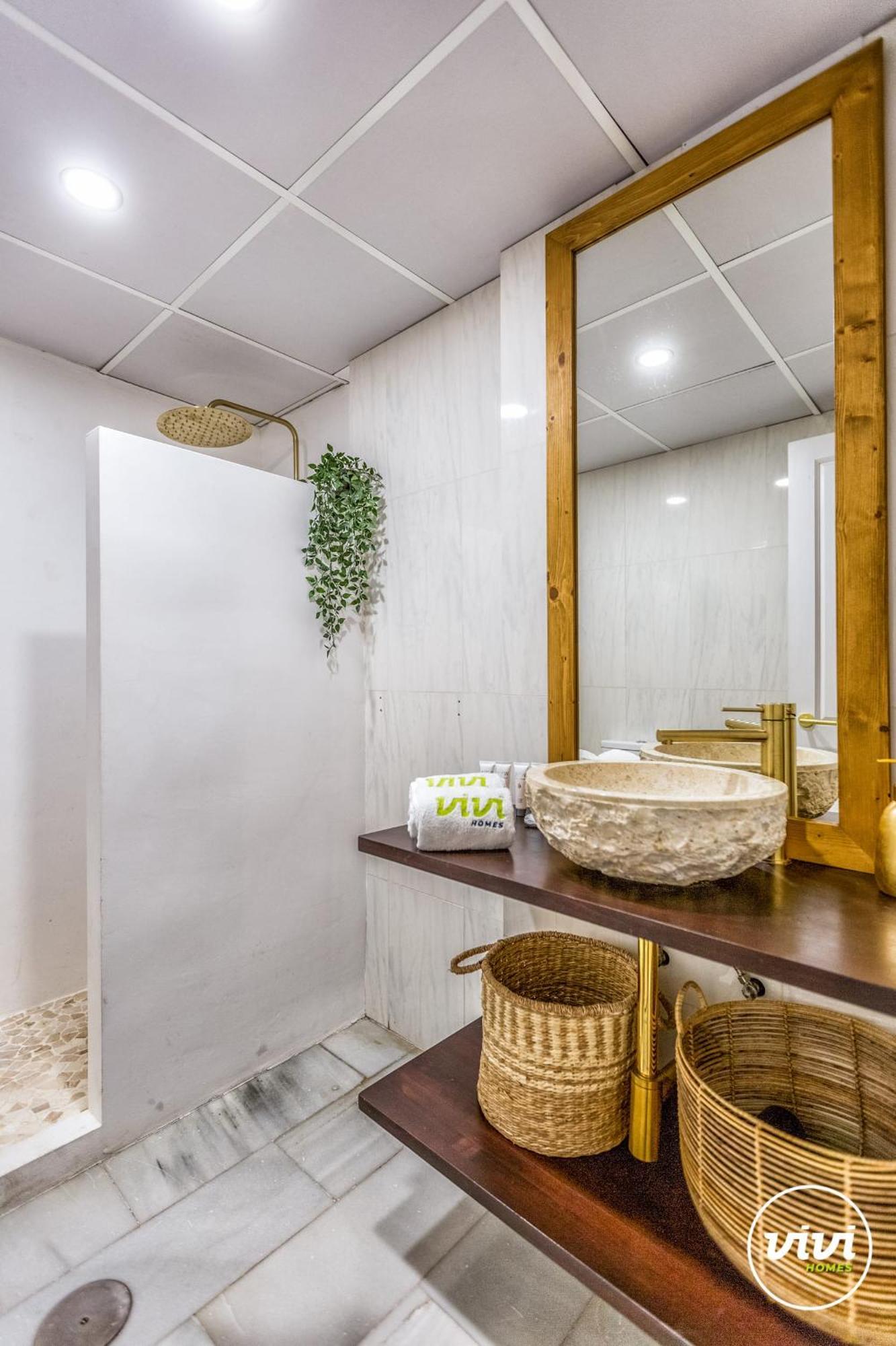 Vivi Homes - Casa Nobu Pool, Garden, Patio & *